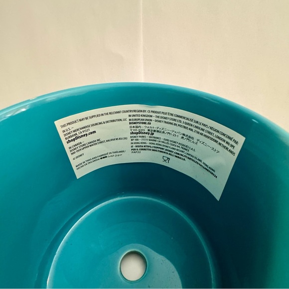 NWT. Disney Planter - By Joey Chou. Let your favorite flowers bloom in style - Picture 7 of 9